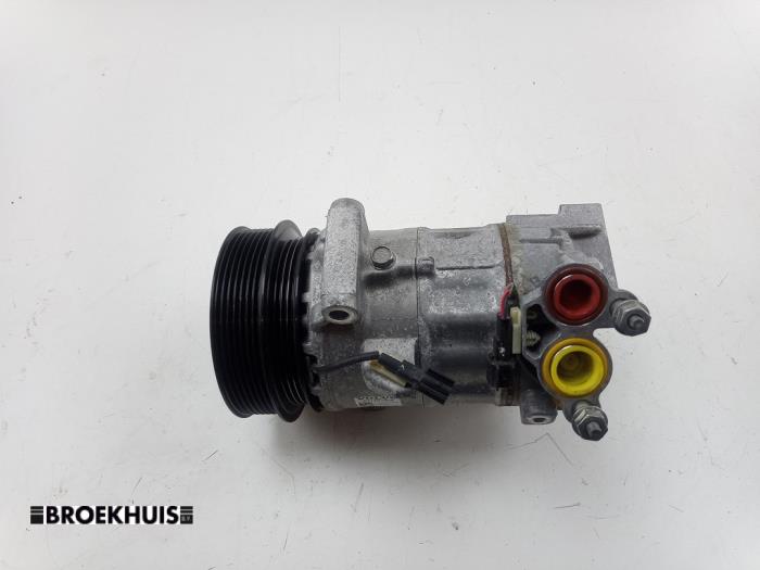 Gebrauchte Klimapumpe Volvo V60 II (ZW) 2.0 B3 16V Mild Hybrid Preis € 175,00 Margenregelung angeboten von Autobedrijf Broekhuis B.V.