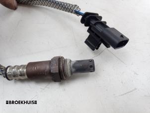 Lambda probe from a Volvo V60 II (ZW) 2.0 B3 16V Mild Hybrid 2022