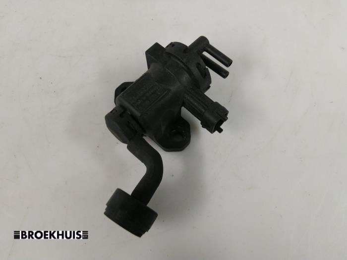 Begagnade Laddtryckssensor Opel Signum (F48) 2.2 DTI 16V Pris € 10,00 Marginaltabell erbjuds av Autobedrijf Broekhuis B.V.