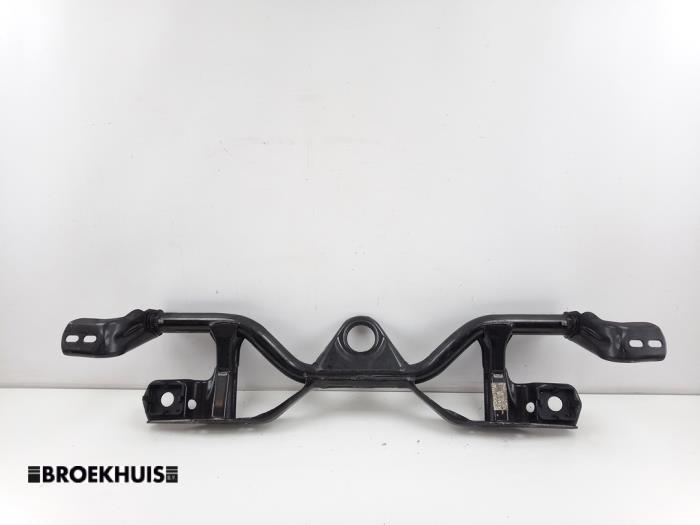 Usados Subchasis Landrover Range Rover Sport (L1) 3.0 V6 P460e Precio € 75,00 Norma de margen ofrecido por Autobedrijf Broekhuis B.V.