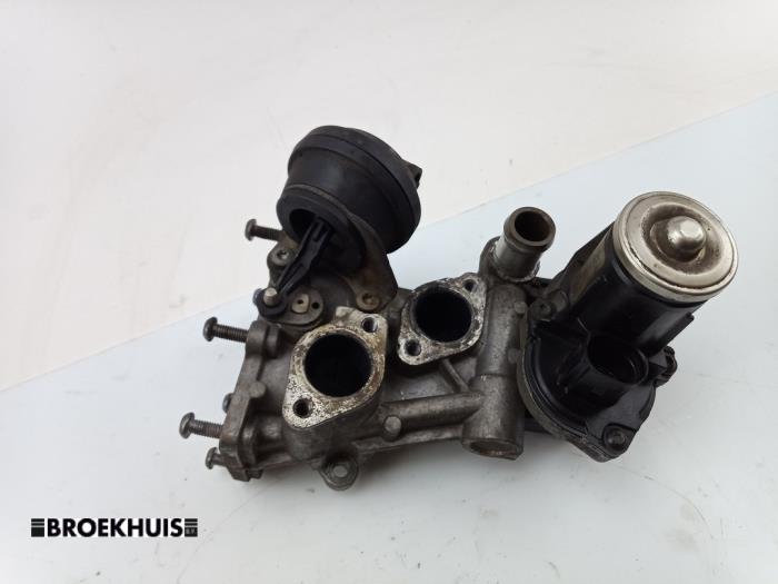 Gebrauchte AGR Ventil Skoda Superb Combi (3TAC/TAF) 1.6 TDI Preis € 40,00 Margenregelung angeboten von Autobedrijf Broekhuis B.V.