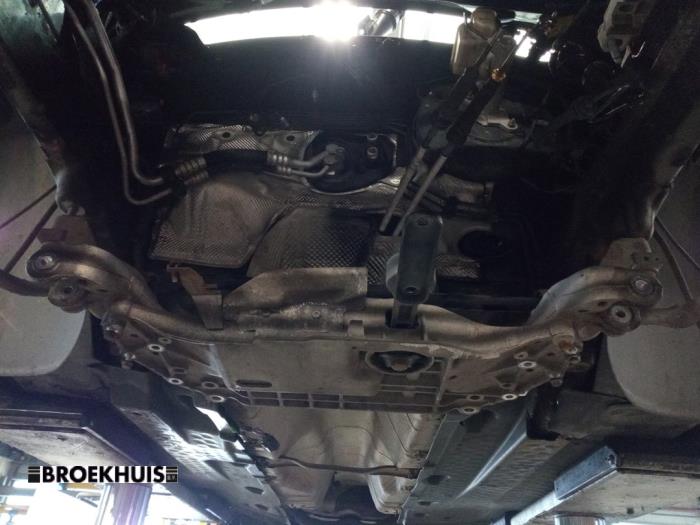 Used Subframe Volkswagen Golf V (1K1) 1.6 FSI 16V Price € 50,00 Margin scheme offered by Autobedrijf Broekhuis B.V.