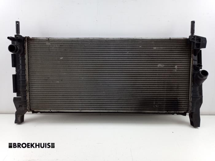 Used Radiator Mini Mini (F55) 1.5 12V One D Price € 150,00 Margin scheme offered by Autobedrijf Broekhuis B.V.