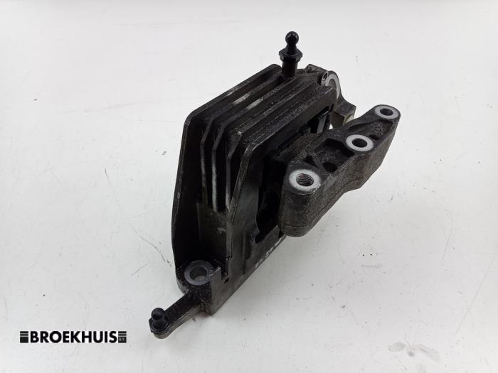 Gebrauchte Motorlager Mini Mini (F55) 1.5 12V One D Preis € 40,00 Margenregelung angeboten von Autobedrijf Broekhuis B.V.