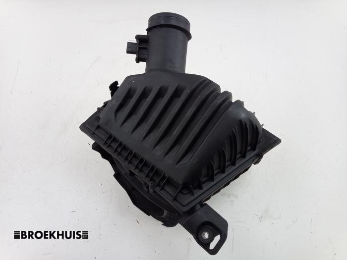 Begagnade Luftfilterhus Mini Mini (F55) 1.5 12V One D Pris € 75,00 Marginaltabell erbjuds av Autobedrijf Broekhuis B.V.