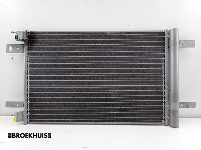 Begagnade AC-radiator Citroen C4 Picasso (3D/3E) 1.6 16V VTi 120 Pris € 60,00 Marginaltabell erbjuds av Autobedrijf Broekhuis B.V.