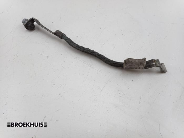 Używane Kabel (rózne) BMW 5 serie (G30) 530e iPerformance Cena € 15,00 Procedura marży oferowane przez Autobedrijf Broekhuis B.V.