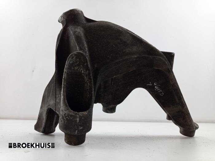 Used Engine mount Audi A4 Avant (B9) 2.0 TDI 16V Quattro Price € 25,00 Margin scheme offered by Autobedrijf Broekhuis B.V.
