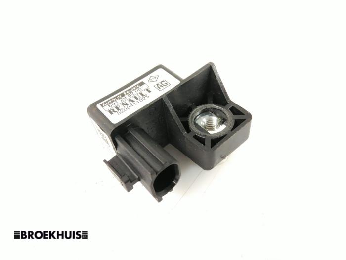 Begagnade Airbagsensor Renault Grand Scénic II (JM) 1.9 dCi 110 Pris € 20,00 Marginaltabell erbjuds av Autobedrijf Broekhuis B.V.