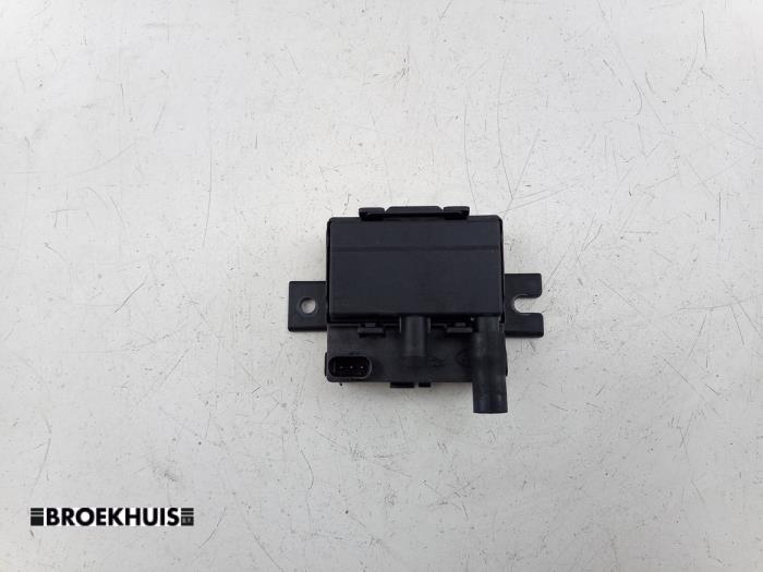 Usagé Partie clim (div) Landrover Range Rover Sport (L1) 3.0 V6 P460e Prix € 80,00 Règlement à la marge proposé par Autobedrijf Broekhuis B.V.