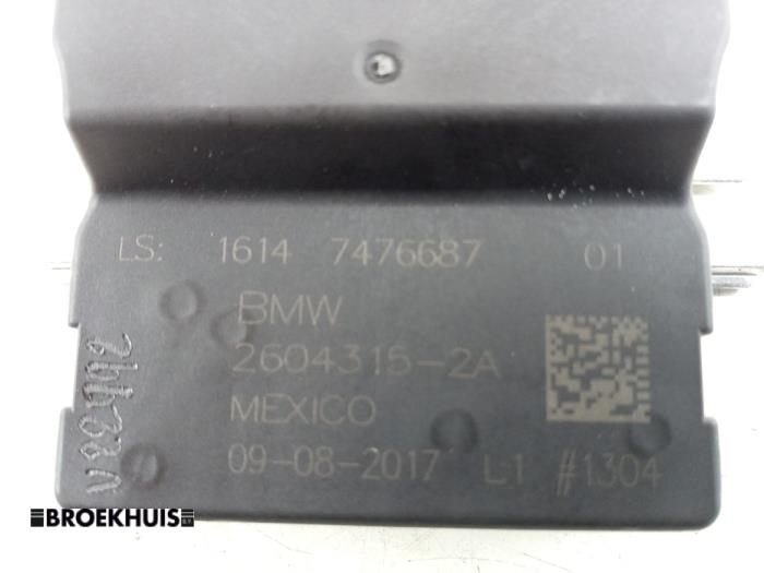 Module pompe carburant d'un BMW 4 serie Gran Coupe (F36) 420i 2.0 TwinPower Turbo 16V 2017