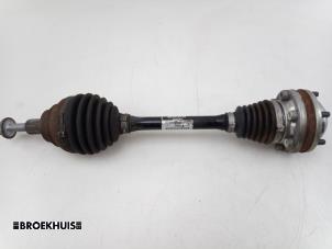 Gebrauchte Antriebswelle links vorne Skoda Octavia Combi (5EAC) 1.5 TSI Evo 16V Preis € 250,00 Margenregelung angeboten von Autobedrijf Broekhuis B.V.