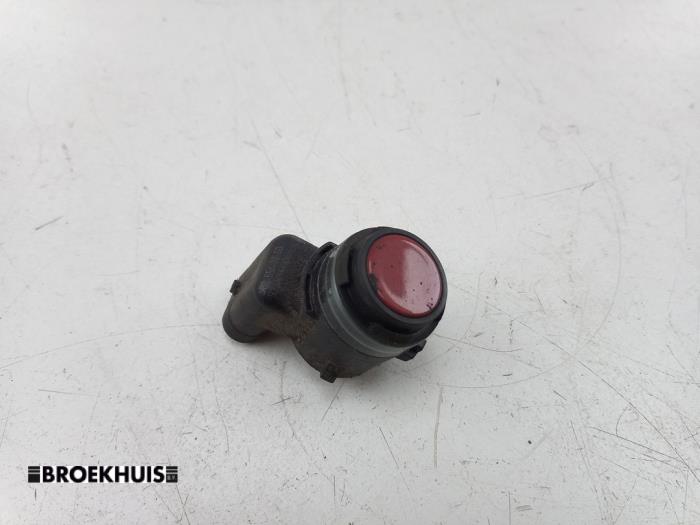 Begagnade Parkeringssensor Mini Mini (F55) 1.5 12V One D Pris € 20,00 Marginaltabell erbjuds av Autobedrijf Broekhuis B.V.