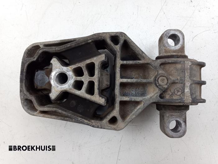 Engine mount Mercedes B (W246/W242), 2011 / 2018 B-250 e, Hatchback, Electric, 132kW (179pk), FWD, EM004, 2014-11 / 2017-10, 242.890 (Used)