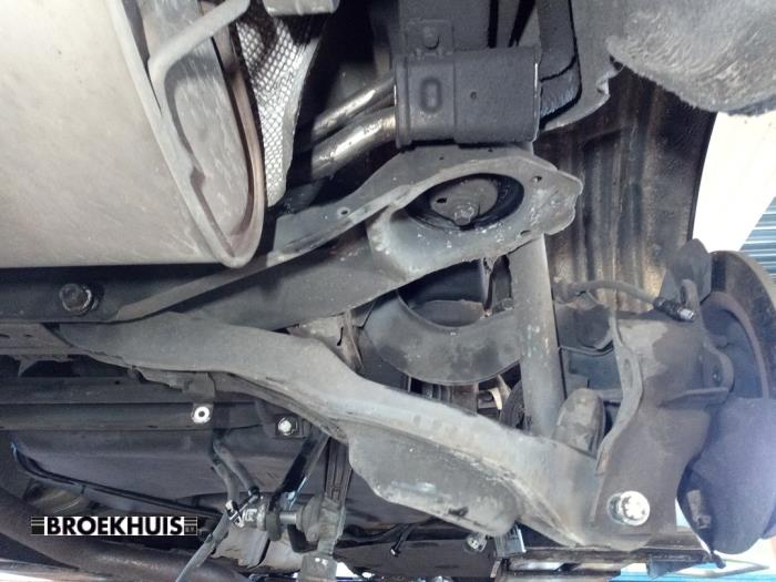 Subframe Volvo V40 2.0 D2 16V - 31406223 D4204T8