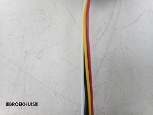 Lambda probe from a Volkswagen Golf Plus (5M1/1KP) 1.4 TSI 122 16V 2009