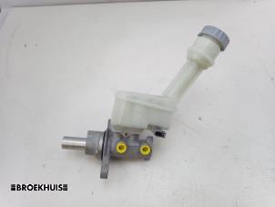Used Master cylinder Suzuki Vitara (LY/MY) 1.4 S Turbo 16V Price € 50,00 Margin scheme offered by Autobedrijf Broekhuis B.V.