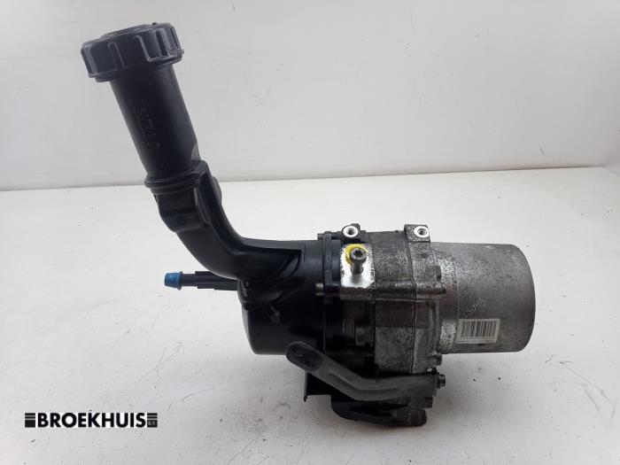 Usagé Pompe de direction Peugeot Partner (GC/GF/GG/GJ/GK) 1.6 HDI 90 Prix € 151,25 Prix TTC proposé par Autobedrijf Broekhuis B.V.