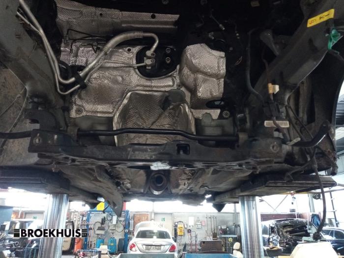 Used Subframe Volkswagen Jetta IV (162/16A) 1.4 TSI Hybrid 16V Price € 125,00 Margin scheme offered by Autobedrijf Broekhuis B.V.