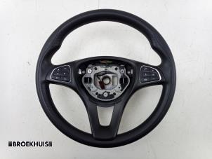 Używane Kierownica Mercedes B (W246) Electric Drive Cena € 150,00 Procedura marży oferowane przez Autobedrijf Broekhuis B.V.