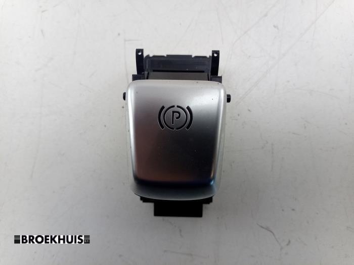 Gebrauchte Handbremse Schalter Mercedes C (W205) C-300de 2.0 Turbo 16V Preis € 15,00 Margenregelung angeboten von Autobedrijf Broekhuis B.V.