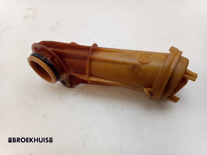 Gebrauchte Öl Ansaugrohr Renault Twingo III (AH) 1.0 SCe 75 12V Preis € 35,00 Margenregelung angeboten von Autobedrijf Broekhuis B.V.