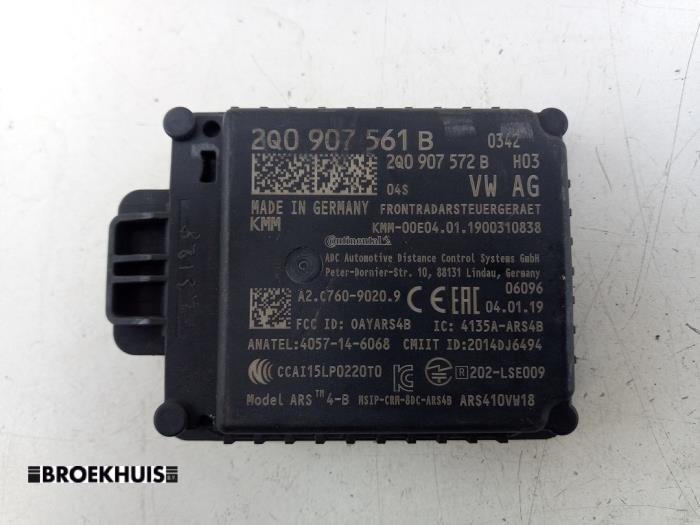 Begagnade Radarsensor Audi Q2 (GAB/GAG) 1.0 30 TFSI 12V Pris € 200,00 Marginaltabell erbjuds av Autobedrijf Broekhuis B.V.