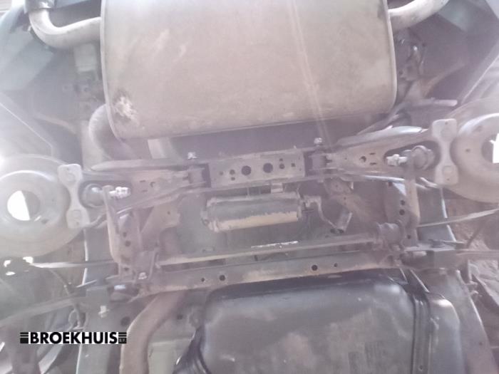 Usados Subchasis Volvo V40 (MV) 1.6 T3 GTDi 16V Precio € 75,00 Norma de margen ofrecido por Autobedrijf Broekhuis B.V.