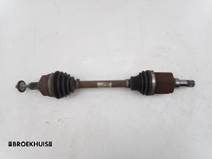 Usados Eje de transmisión izquierda delante Volvo V40 (MV) 1.6 T3 GTDi 16V Precio € 80,00 Norma de margen ofrecido por Autobedrijf Broekhuis B.V.