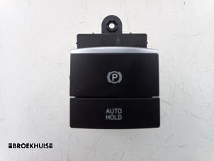 Used Parking brake switch Hyundai Tucson (NX) 1.6 T-GDI Hybrid 48V Price € 50,00 Margin scheme offered by Autobedrijf Broekhuis B.V.