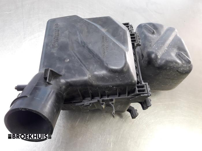 Begagnade Luftfilterhus Subaru Outback (BP) 3.0 R 24V Pris € 25,00 Marginaltabell erbjuds av Autobedrijf Broekhuis B.V.