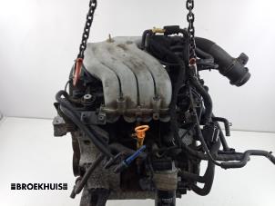 Engine from a Volkswagen Golf IV (1J1) 2.0 2000