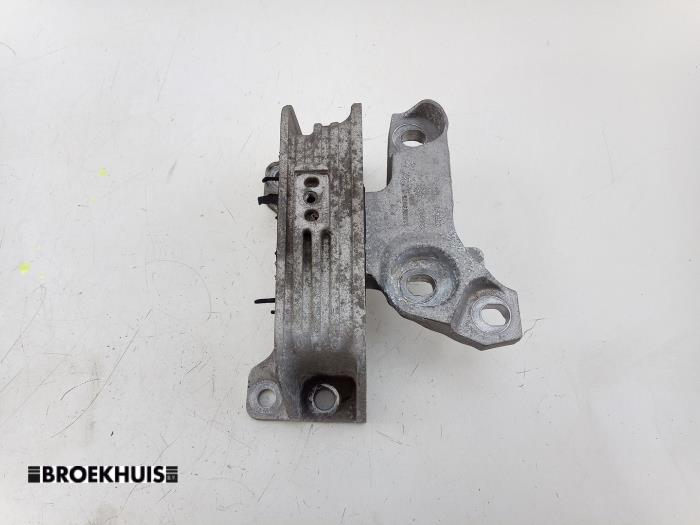 Begagnade Motorfäste Renault Master III (EV/HV/UV/VA/VB/VD/VF/VG/VJ) 2.3 dCi 145 16V FWD Pris € 24,20 Inklusive moms erbjuds av Autobedrijf Broekhuis B.V.