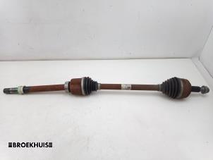 Drivaxel, höger fram från en Renault Master III (EV/HV/UV/VA/VB/VD/VF/VG/VJ) 2.3 dCi 145 16V FWD 2024