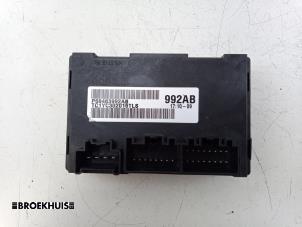 Usados Módulo de transferencia 4x4 Dodge 1500 Crew Cab (DS) 5.7 Hemi V8 4x4 Precio € 242,00 IVA incluido ofrecido por Autobedrijf Broekhuis B.V.