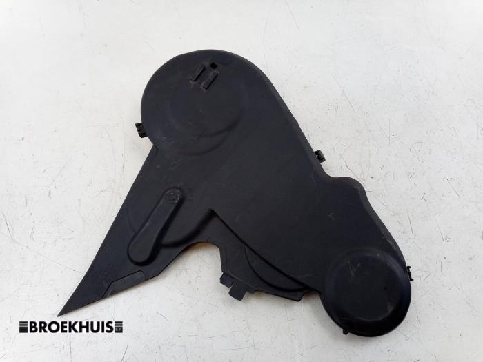 Usagé Couvercle de distribution Seat Altea (5P1) 1.6 TDI 105 Prix € 15,00 Règlement à la marge proposé par Autobedrijf Broekhuis B.V.