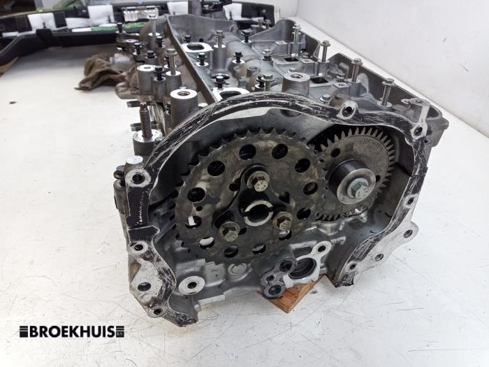 Topplock från en Renault Trafic (1FL/2FL/3FL/4FL) 2.0 dCi 16V 130 2023