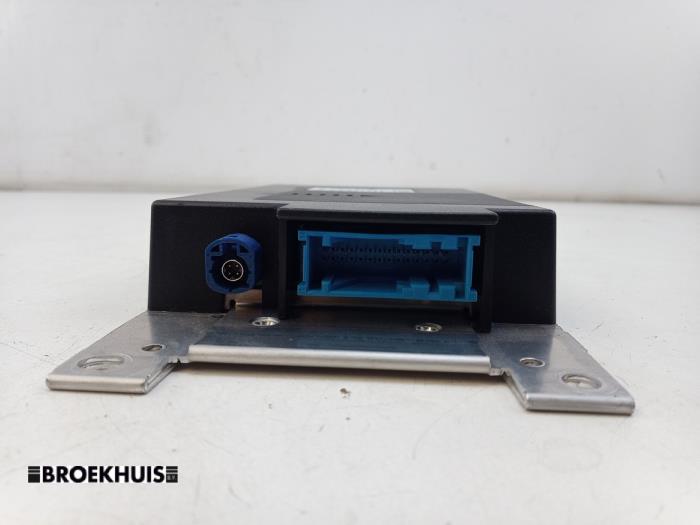 Modul Bluetooth z BMW 5 serie Touring (F11) 520d 16V 2014