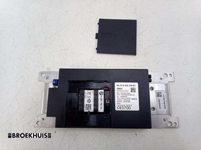 Modul Bluetooth z BMW 5 serie Touring (F11) 520d 16V 2014