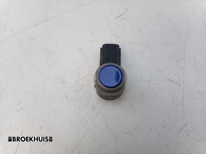 Usados Sensor PDC Ford C-Max (DXA) 1.0 Ti-VCT EcoBoost 12V 125 Precio € 15,00 Norma de margen ofrecido por Autobedrijf Broekhuis B.V.