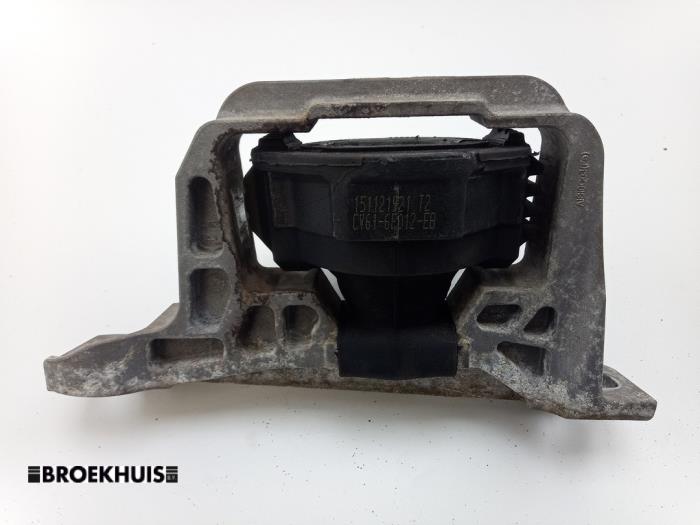 Usagé Support moteur Ford C-Max (DXA) 1.0 Ti-VCT EcoBoost 12V 125 Prix € 25,00 Règlement à la marge proposé par Autobedrijf Broekhuis B.V.