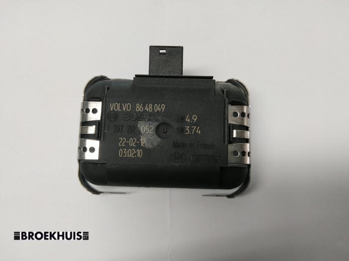 Begagnade Regnsensor Volvo V50 (MW) Pris € 10,00 Marginaltabell erbjuds av Autobedrijf Broekhuis B.V.