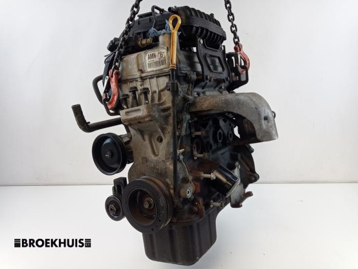 Motor van een Chevrolet Spark (M300) 1.2 16V 2010