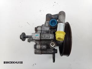 Pompe de direction d'un Chevrolet Spark (M300) 1.2 16V 2010