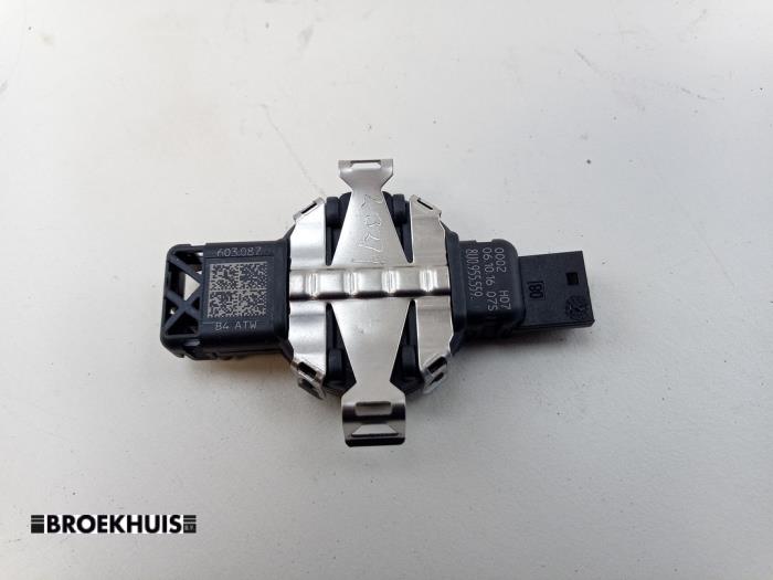 Begagnade Regnsensor Seat Ateca (5FPX) 1.0 TSI 12V Pris € 35,00 Marginaltabell erbjuds av Autobedrijf Broekhuis B.V.