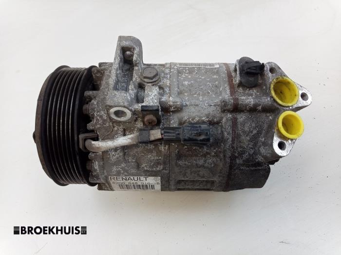 Gebrauchte Klimapumpe Renault Master III (MA/MB/MC/MD/MH/MF/MG/MH) 2.3 dCi 135 16V FWD Preis € 90,75 Mit Mehrwertsteuer angeboten von Autobedrijf Broekhuis B.V.