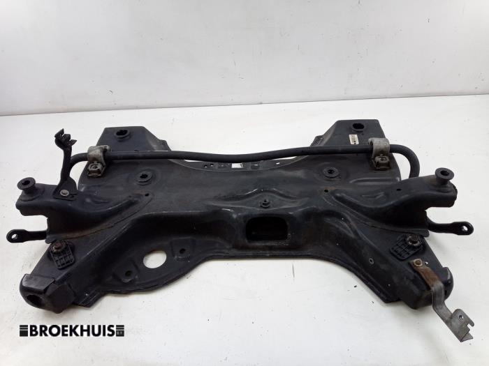 Usados Subchasis Toyota ProAce 1.6 D-4D 115 16V Worker Precio € 181,50 IVA incluido ofrecido por Autobedrijf Broekhuis B.V.