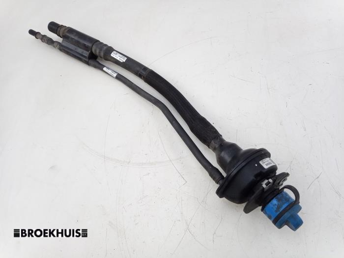 Gebrauchte Füllrohr adbluetank Ford Transit Custom 2.0 TDCi 16V Eco Blue 105 Preis € 54,45 Mit Mehrwertsteuer angeboten von Autobedrijf Broekhuis B.V.