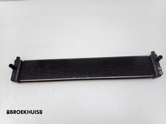 Gebrauchte Kühler Toyota Prius Plus (ZVW4) 1.8 Hybrid 16V Preis € 60,00 Margenregelung angeboten von Autobedrijf Broekhuis B.V.