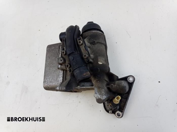 Gebrauchte Ölfiltergehäuse Renault Master III (MA/MB/MC/MD/MH/MF/MG/MH) 2.3 dCi 135 16V FWD Preis € 57,48 Mit Mehrwertsteuer angeboten von Autobedrijf Broekhuis B.V.